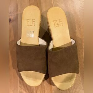 EUC Italian Made Ele Shoes Women's Tan Mules Size 37 (US 6.5-7)
